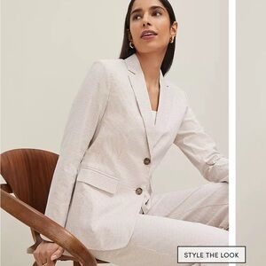 NWT Ann Taylor Women's Cappuccino Tan Seersucker Blazer